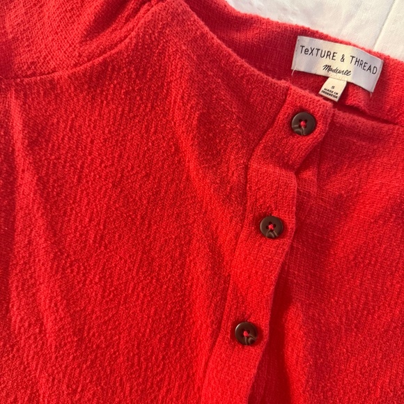 Madewell Texture & Thread Button-Front Top (Small) - Picture 3 of 6